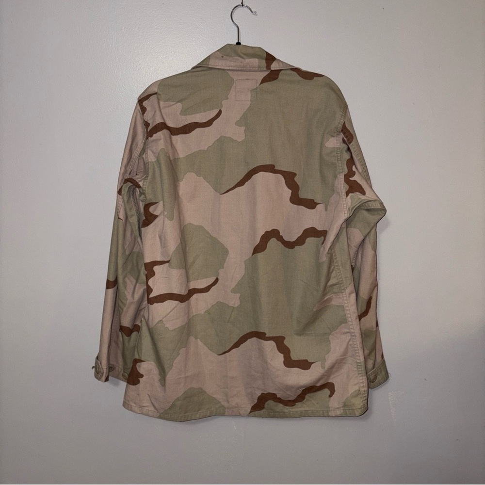 Beige and Black Jacket - Picture 4 of 7